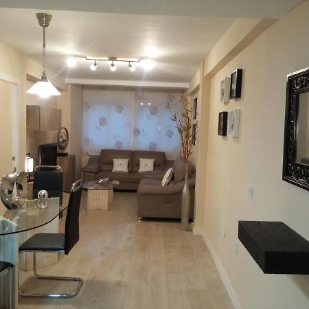Apartmán Piso Cerca De La Playa Màlaga Exteriér fotografie